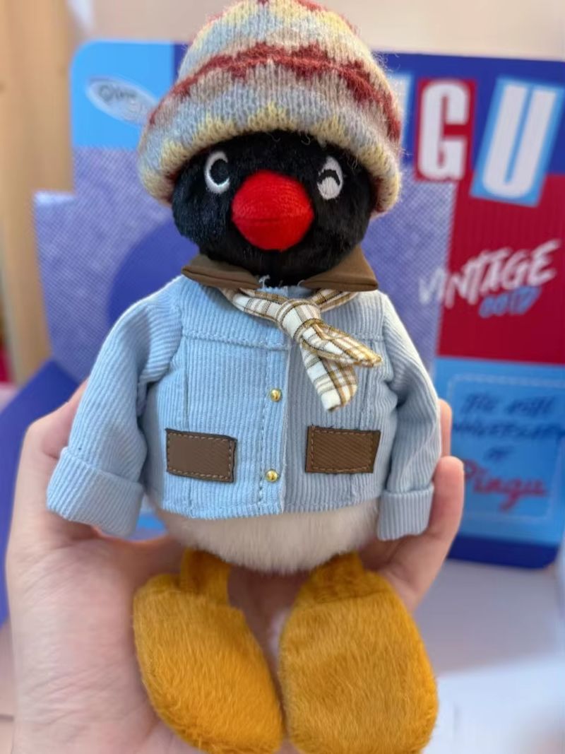 Vintage Collectible Toys For Sale - Pingu Blind Box 45e verjaardag Vintage