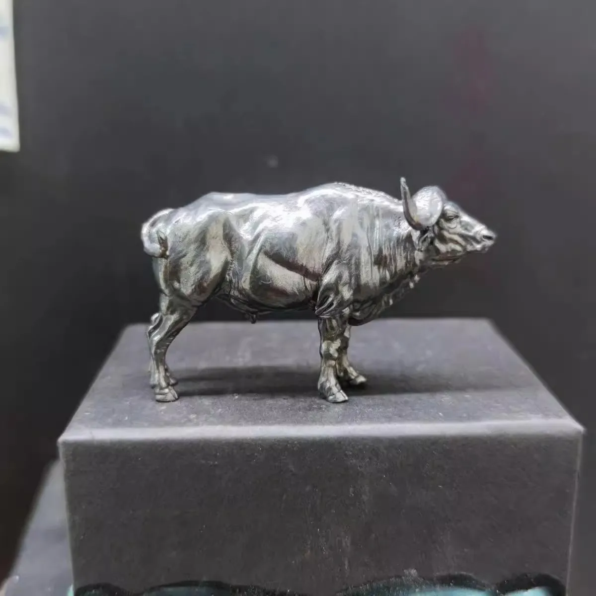 Messing Afrikaanse Buffalo Scu - Vintage Collectible Furniture recensie en prijs